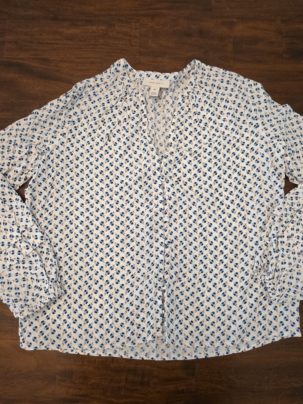 ON-34th White Floral Geometic Print V-Neck Long Sleeve Blouse Top XS